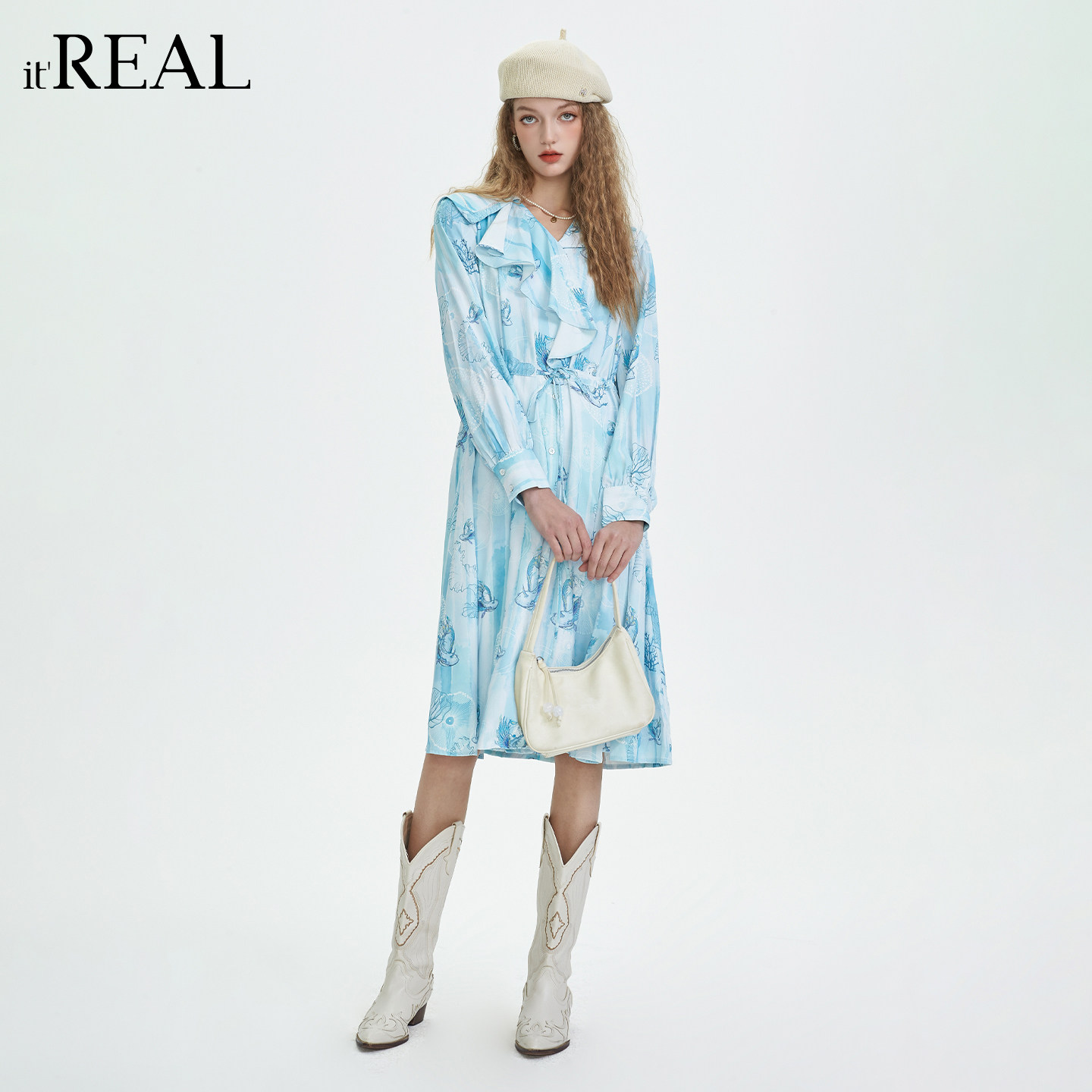 it'real度假风蓝色印花连衣裙女喇叭袖绑带收腰中长裙气质,女装/女士精品,连衣裙,淘宝优惠券,粉丝福利购,淘宝优惠卷