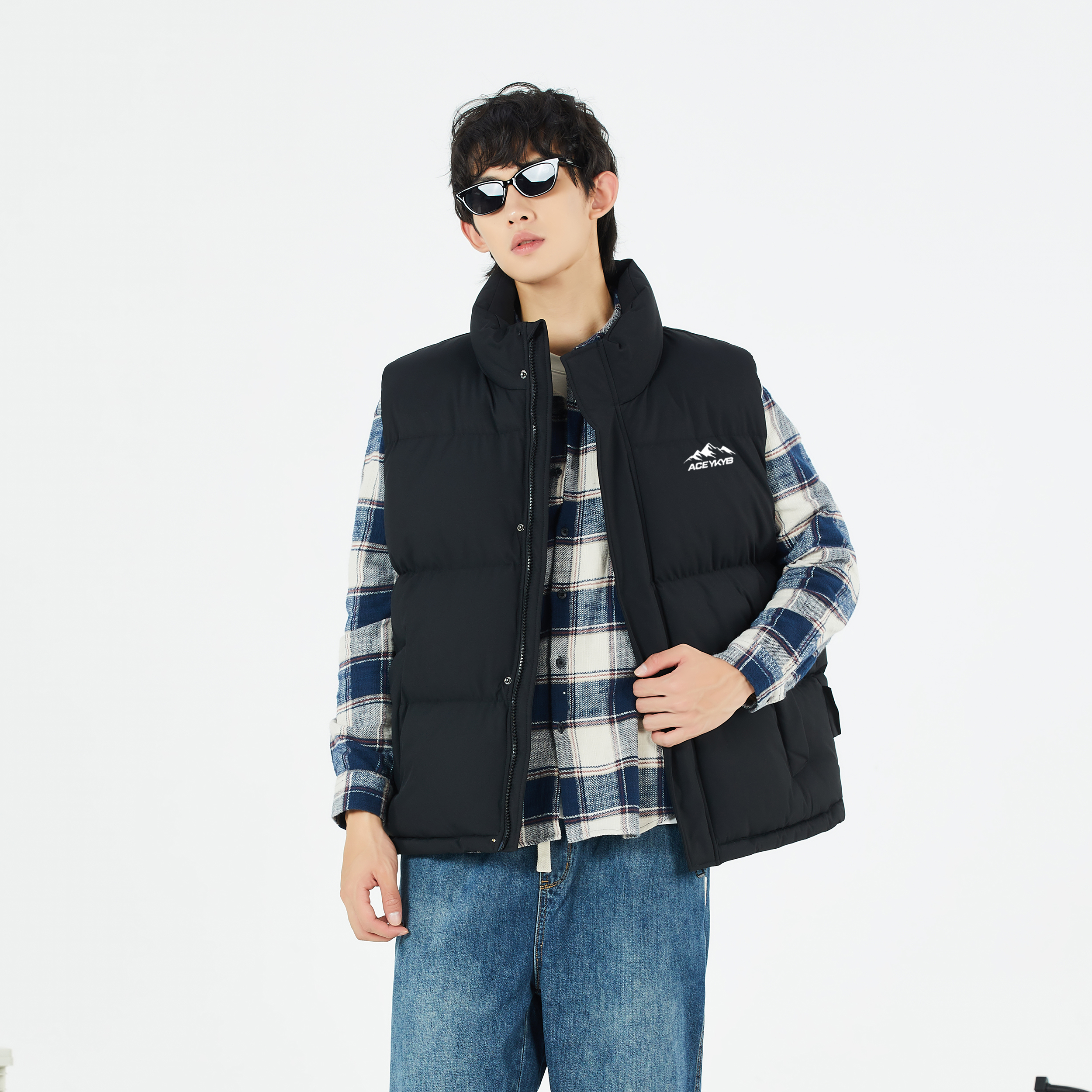 YKYB黄子韬 棉马甲基础简约立领宽松侧插袋男女同款保暖外套冬季