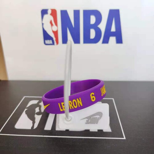 NBA球星詹姆斯手环 湖人队6号同款詹皇篮球运动硅胶腕带情侣款