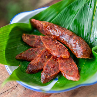 农家自制烟熏麻辣香肠川味恩施四川贵州腊肠七分瘦湖南云南腊肉