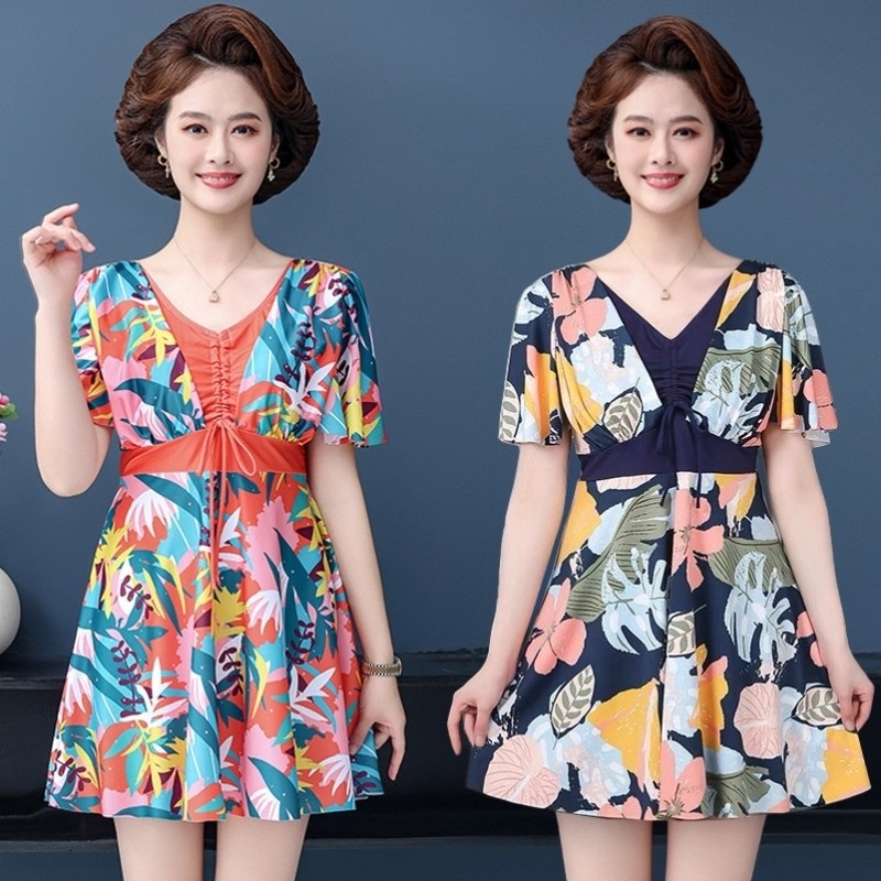 泳衣女妈妈款中老年人分体保守大码遮肚显瘦游泳衣泡温泉款泳装