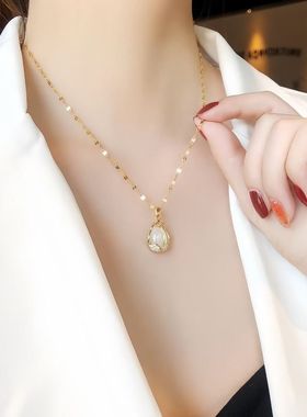 网红过敏锁骨可郁金香不项链新款2025爆款链防洗澡掉色高颜值女士