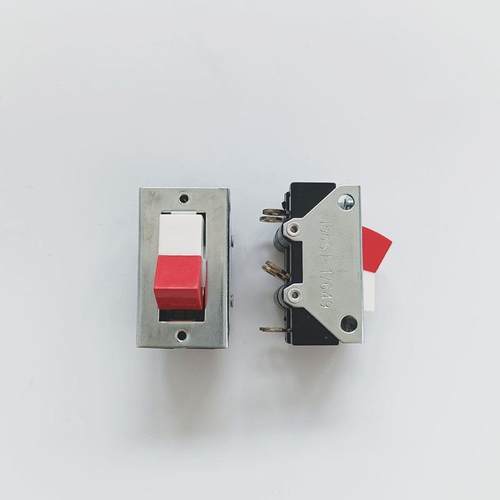 适用三菱电梯轿厢内检修白色拨动开关船型开关KCD1/KCD2/KCX1