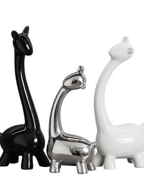 新款贝汉美创意小鹿摆件轻奢高档高级感家居客厅玄关酒柜桌面软装