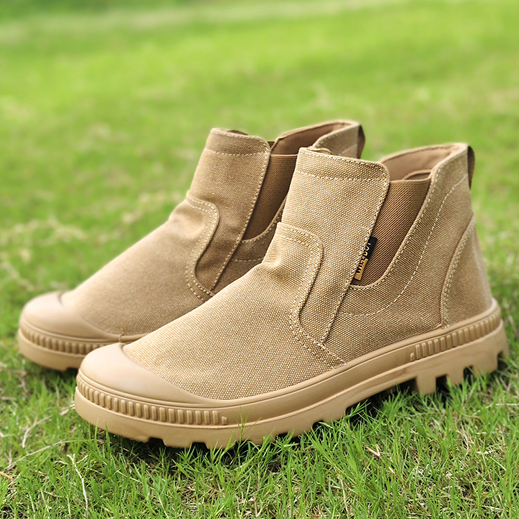 马丁靴高帮迷彩户外工装鞋登山鞋