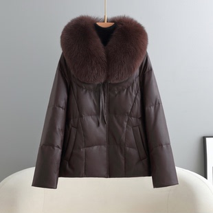 海宁真皮羽绒服女2025新款小个子妈妈装可拆卸狐狸毛领绵羊皮外套