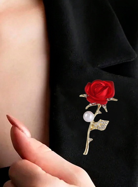 欧美跨境货源复古玫瑰花胸针红色花朵胸花女士百搭服饰防走光别针