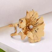 欧美跨境货源时尚 气质法式 花卉造型手镯仿珍珠花手环开口可调节