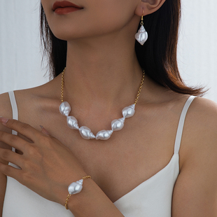 亚克力海洋风海洋生物白色海螺手链项链耳环套装女士度假装扮饰品