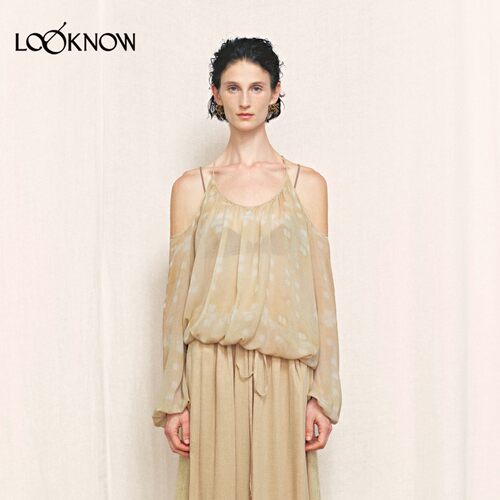 auti seminario x LOOKNOW设计师品牌26春夏新品挂脖露肩真丝上衣