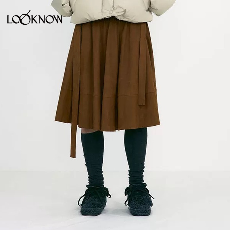 LOW CLASSIC X LOOKNOW设计师品牌25秋冬新品棕色麂皮半身裙女