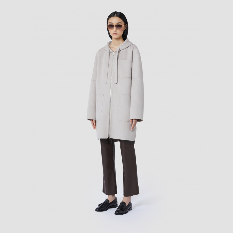 MaxMara2026 早春新品女装涂层修身微喇长裤9781026106