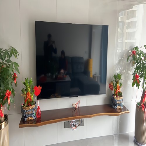 民宿简约悬浮一字隔板装饰木板