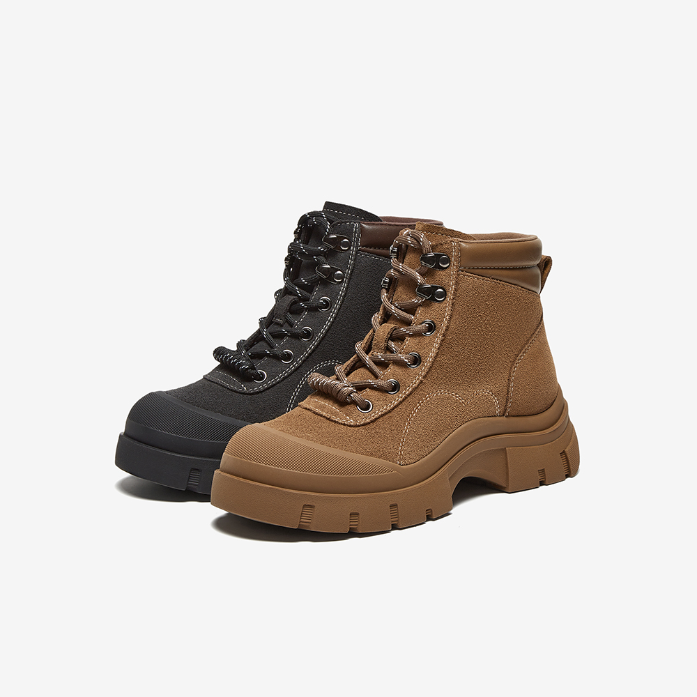 百思图24冬新款时尚户外运动马丁靴女短靴CE802DD4