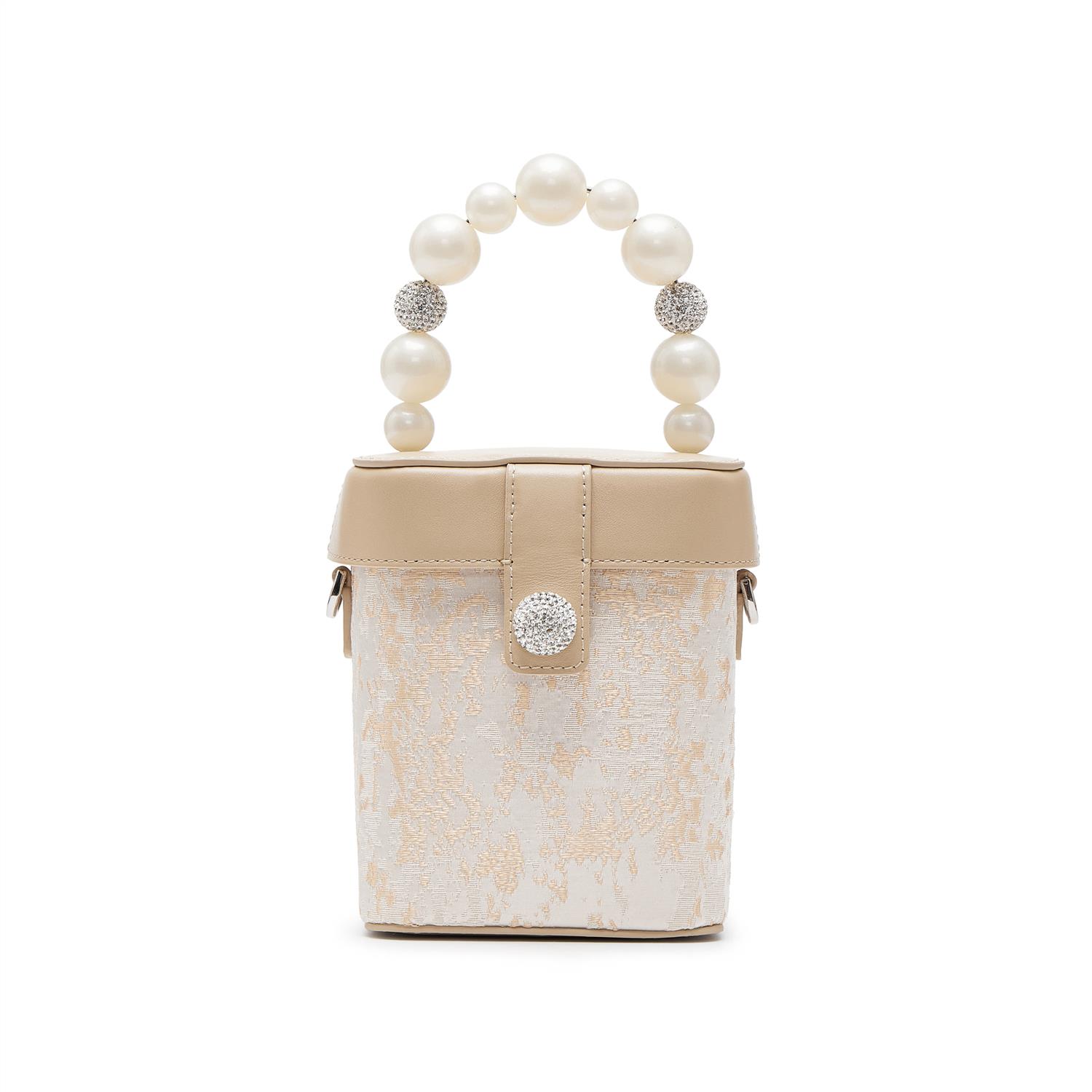 思加图2025春季新款复古新中式迷你包珍珠盒子包手提包女X8135AX5