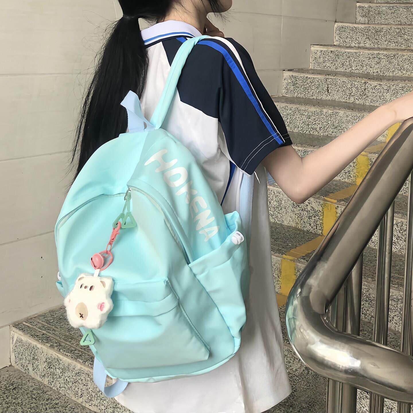 简约轻便书包日系校园初中高中大学生上学双肩包夏天休闲外出背包