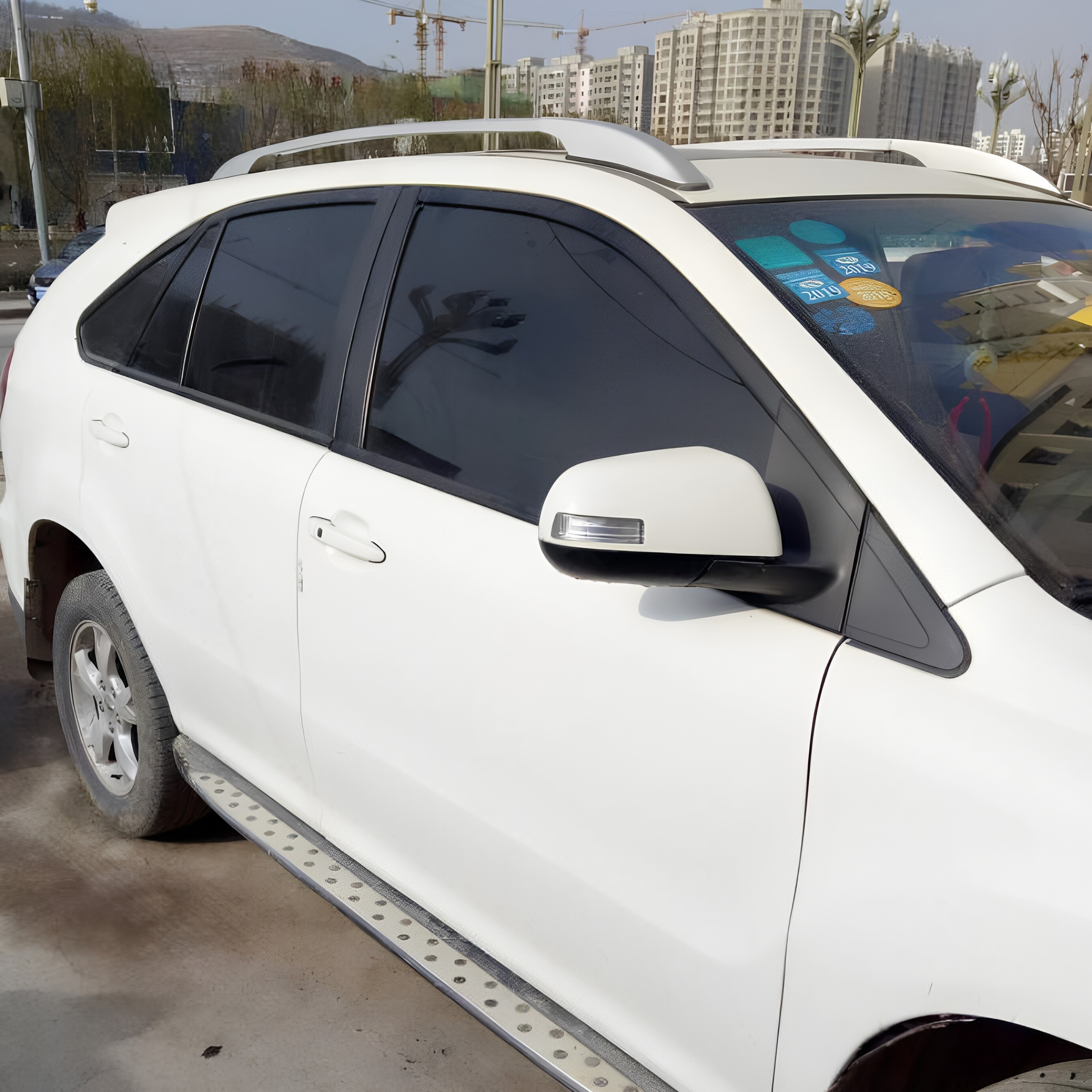 适用比亚迪S6行李架 车顶架 BYD S6车顶行李架 竖杠 旅行架 改装