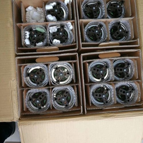 FRAKO 补偿电容 LKT 15,0-400-DP 控制器，提供产品的说明书