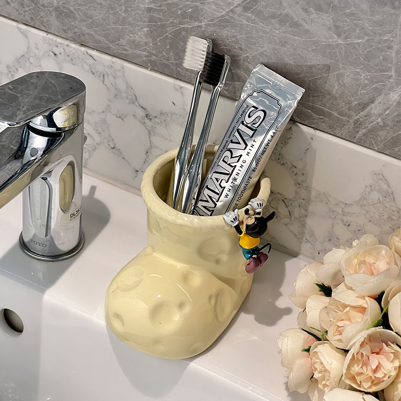新款奶酪牙刷架创意陶瓷鞋子卫生间洗漱洗手台牙膏牙刷收纳架底座