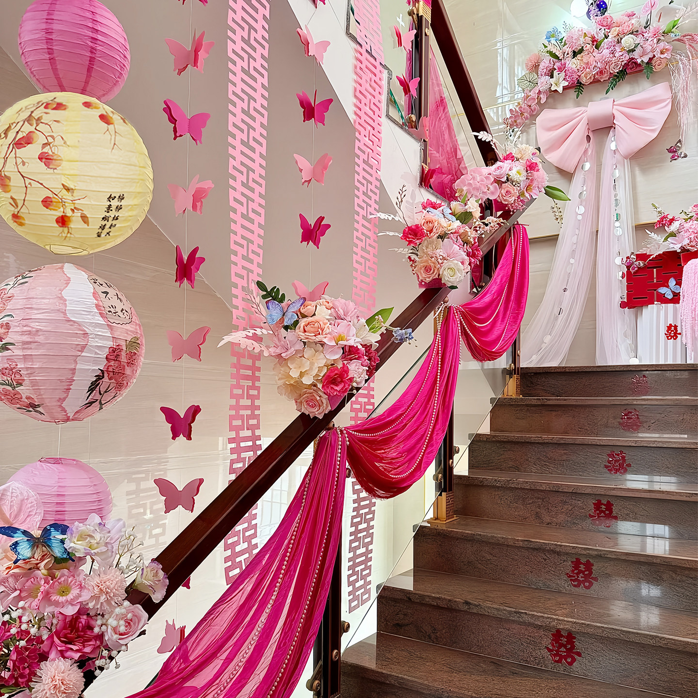 小红薯爆款结婚楼梯扶手装饰婚房布置男方女方新房喜条幅挂饰拉花