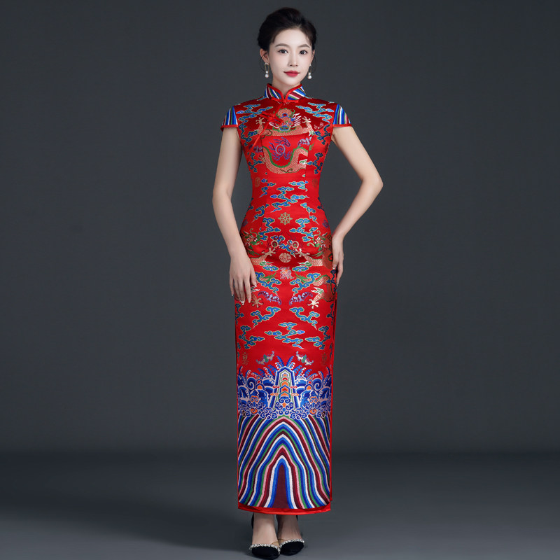 速发2022秋冬新品中式改良旗袍红色长款宴会晚礼服妈妈高贵走秀演