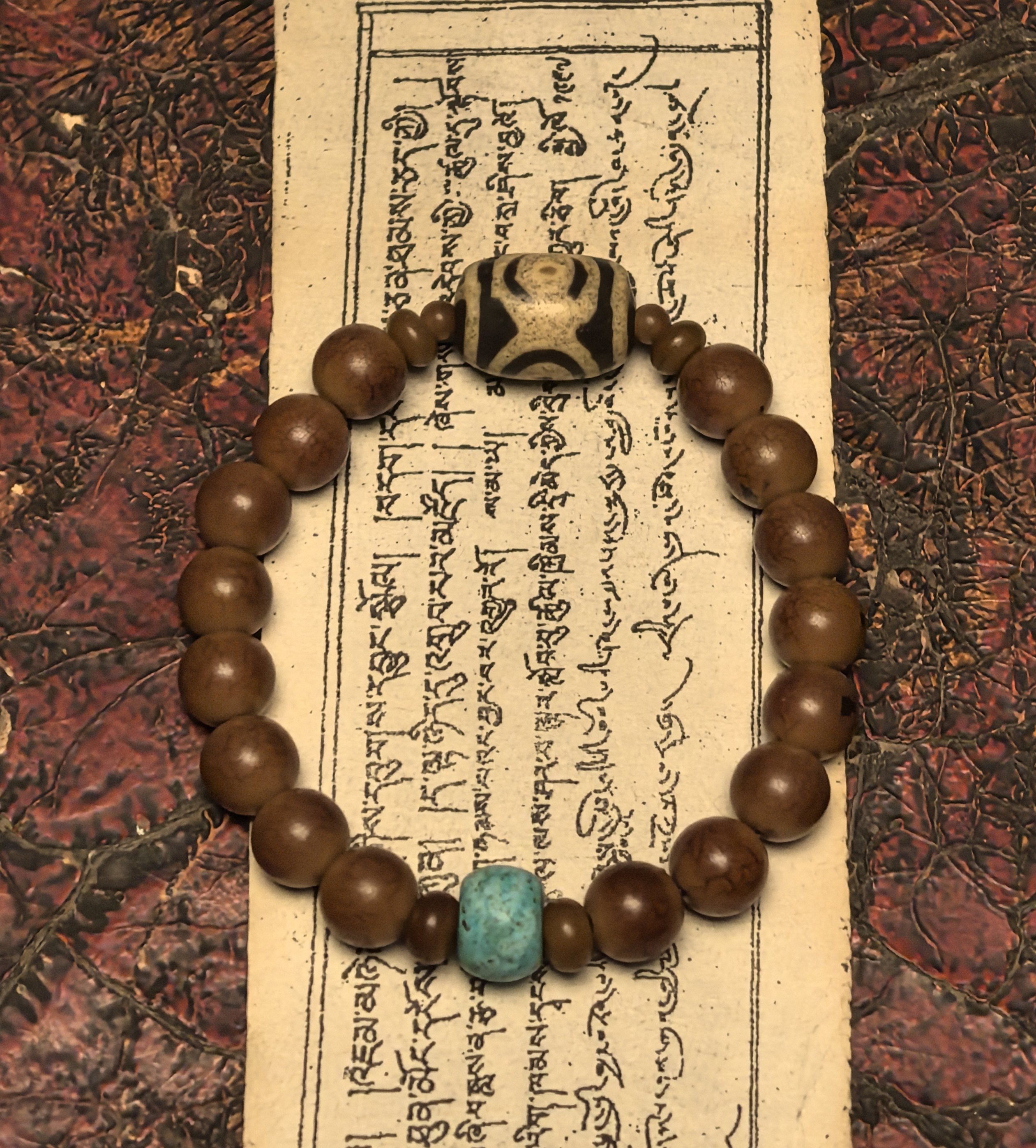 清末民初藏地瑜伽士修持【老料器三眼天珠】搭配老菩提根手串