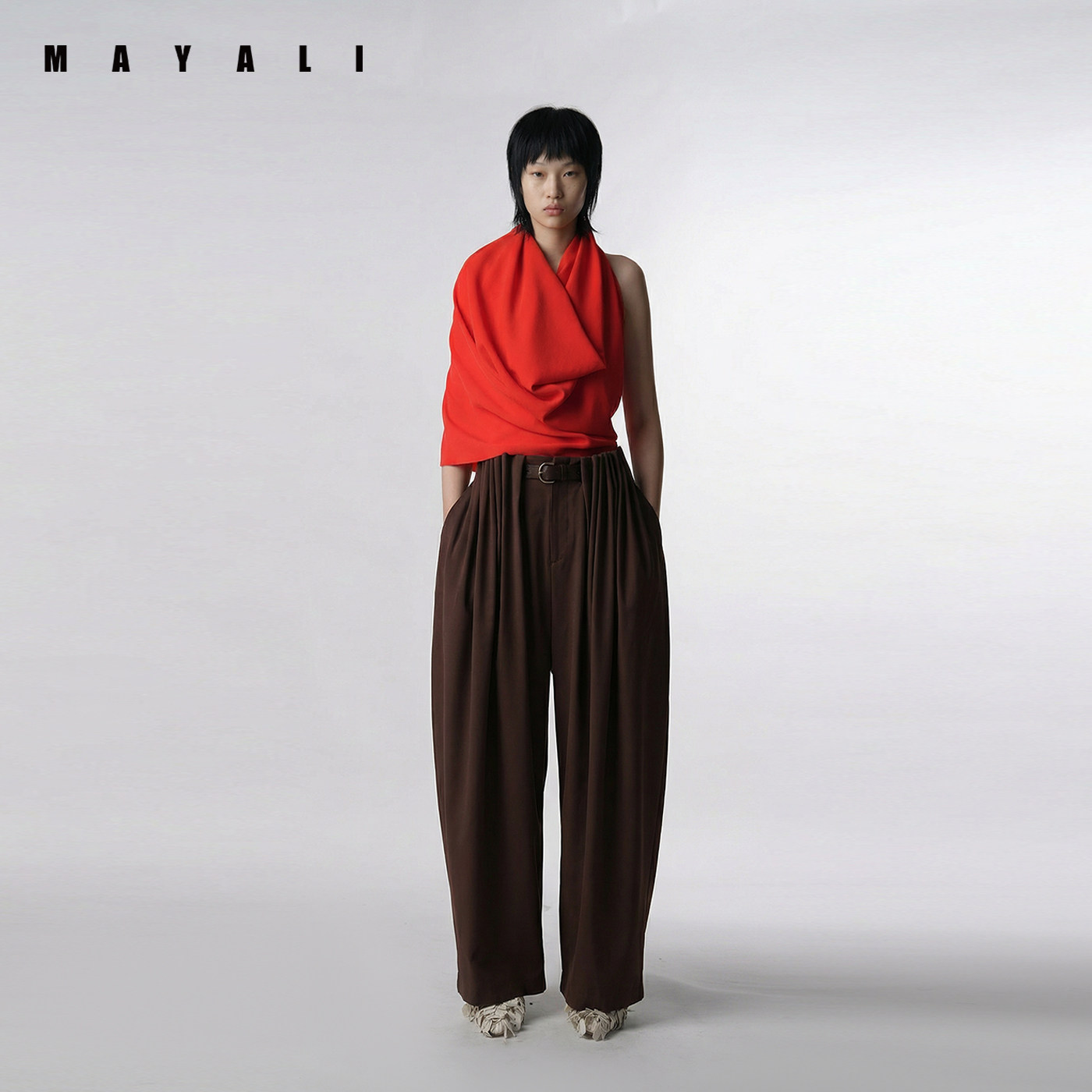 MAYALI2026春夏橘红色方巾上衣挂脖吊带背心系带露背周雨彤同款