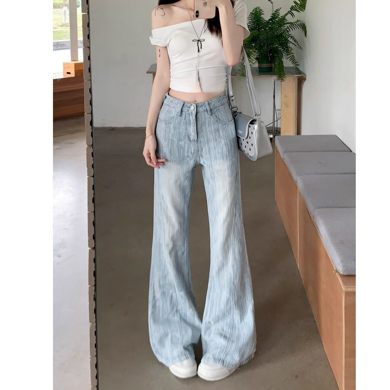 浅色提花条纹微喇叭牛仔裤拖地裤