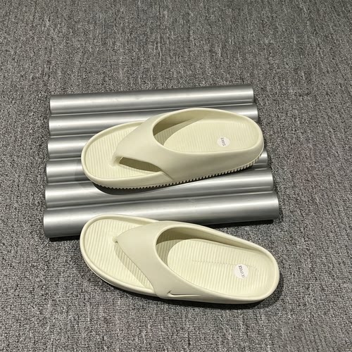 Nike/耐克  Calm Slide 防磨防滑人字拖鞋 女款 FD4115-003现