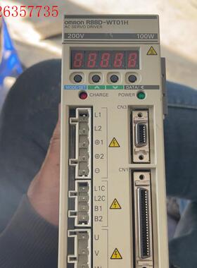 欧姆龙 r88d-wt01h 拆机 成色很漂亮 看好的(议价)