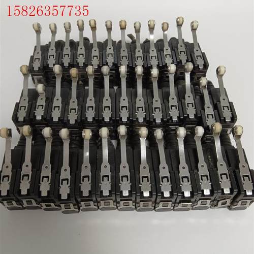 拆机欧姆龙开关Z-15GW22A55-B5V(议价)