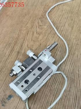 亚德客HLQ8x20SAS滑台气缸,缸径8mm,行程20mm(议价)