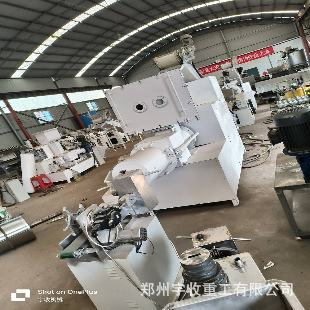 宠物香皂肥皂宾馆香皂 2吨/小时香皂肥皂生产线洗衣皂手工药皂