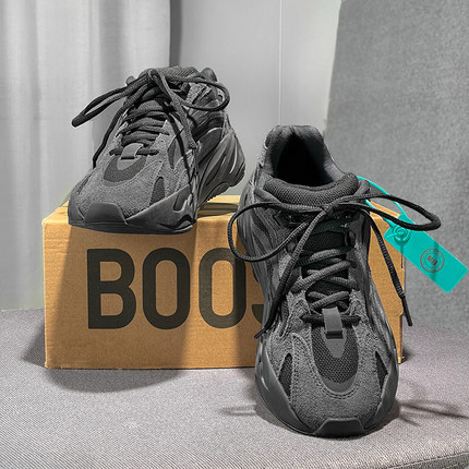 官方正品椰子700v2黑武士莆田老爹鞋男鞋2025秋季新款休闲鞋子女