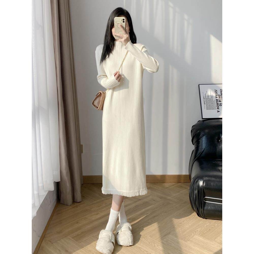 JOYIASS秋冬半高领中长款宽松流苏毛衣裙女配大衣过膝黑色打底针
