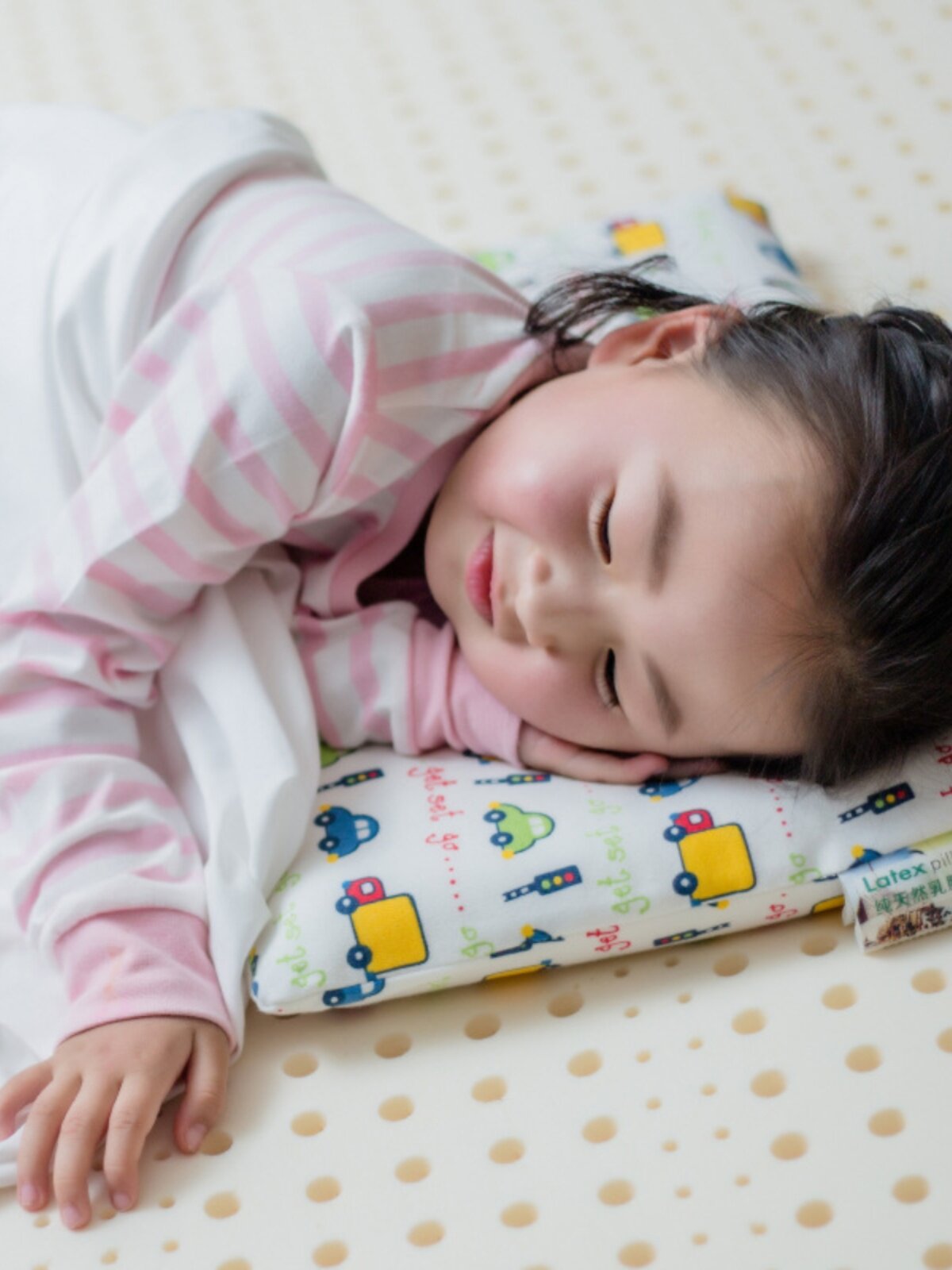CHILDRENS FLAT PILLOW NATURAL LATEX CORE MITE BLOCK BREATHABLE JUVENILE UNIVERSAL BREAD PILLOW ANTIBACTERIAL COMFORTABLE DETACHABLE AND WASHABLE