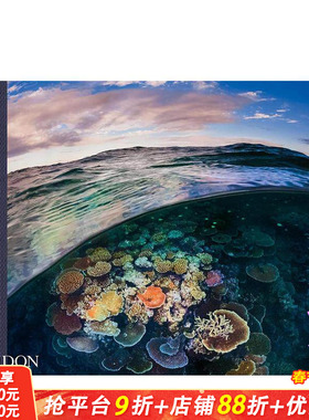 【现货】两个世界：海上和海底 Two Worlds: Above and Below the Sea  原版英文摄影自然景观 正版进口图书
