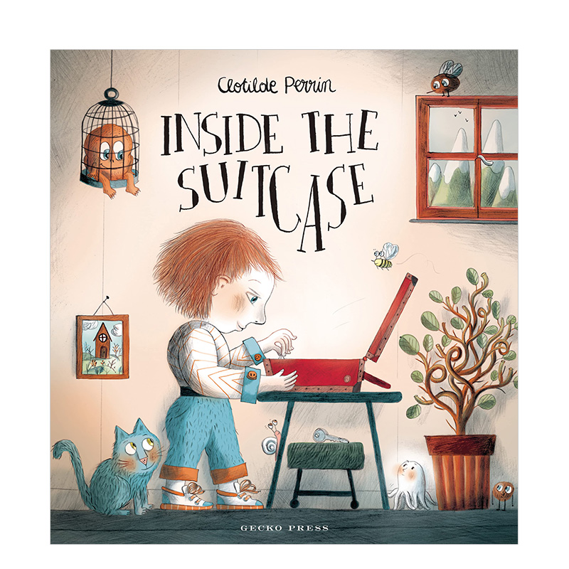 【现货】●Clotilde Perrin Inside the suitcase行李箱内有什么 童话故事 层层机关书 精美插画翻翻书 英文原版进口儿童绘本3-8岁