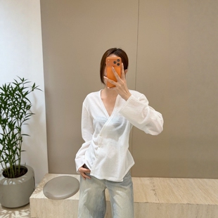 衬衫 十三行摩登197侧系扣修身 H326 V领薄款 新款 收腰开衫 女2026春季
