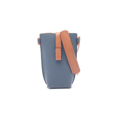 中古Loewe罗意威斜挎包