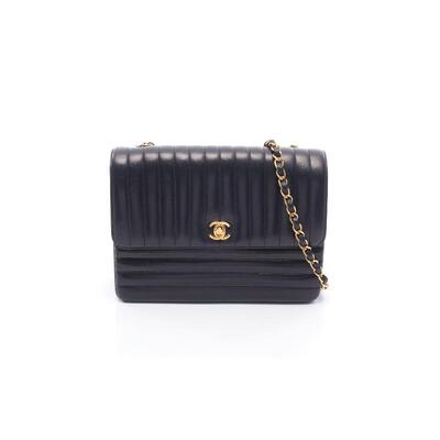 中古Chanel香奈儿斜挎包