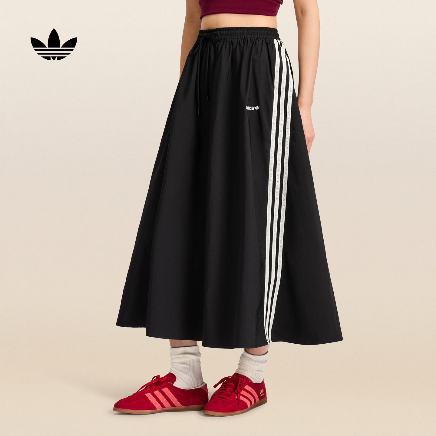 休闲百搭三条纹宽松运动半身长裙女adidas阿迪达斯三叶草官方