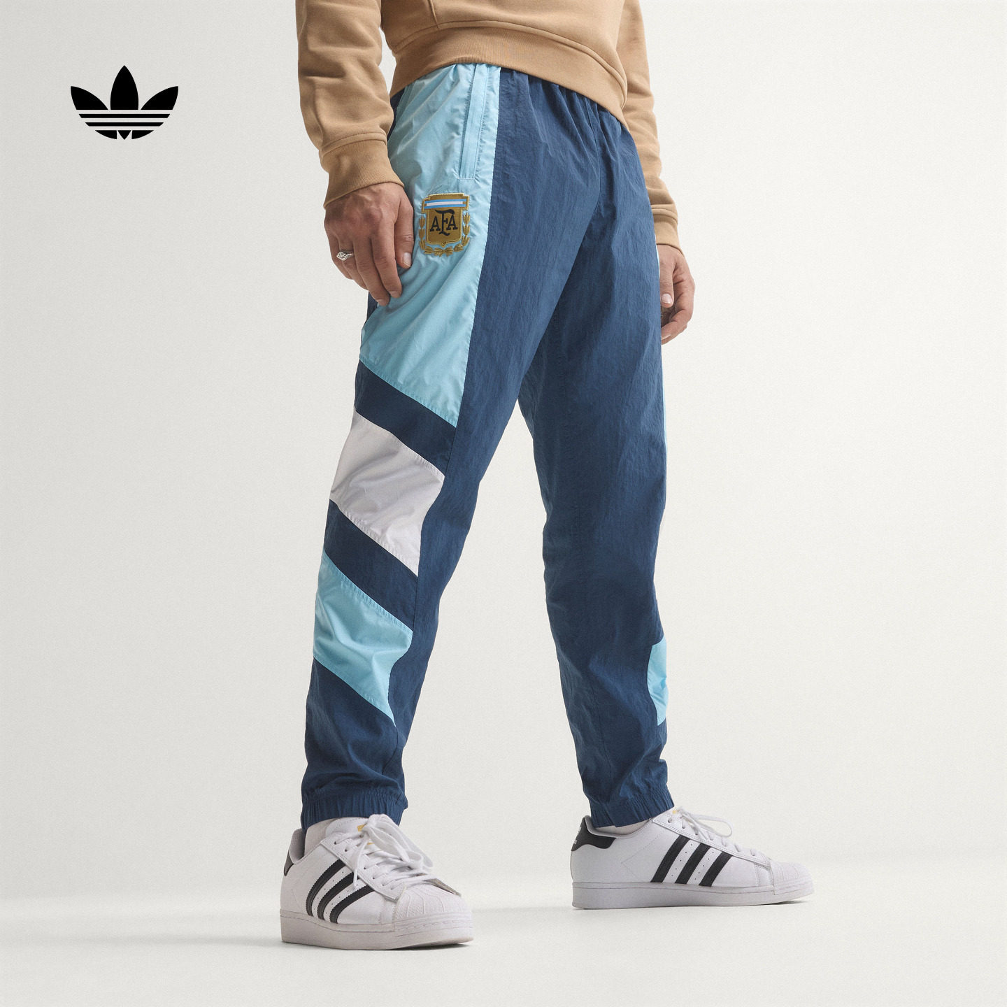 阿根廷队足球休闲文化撞色运动裤男装春夏新款adidas阿迪达斯官方