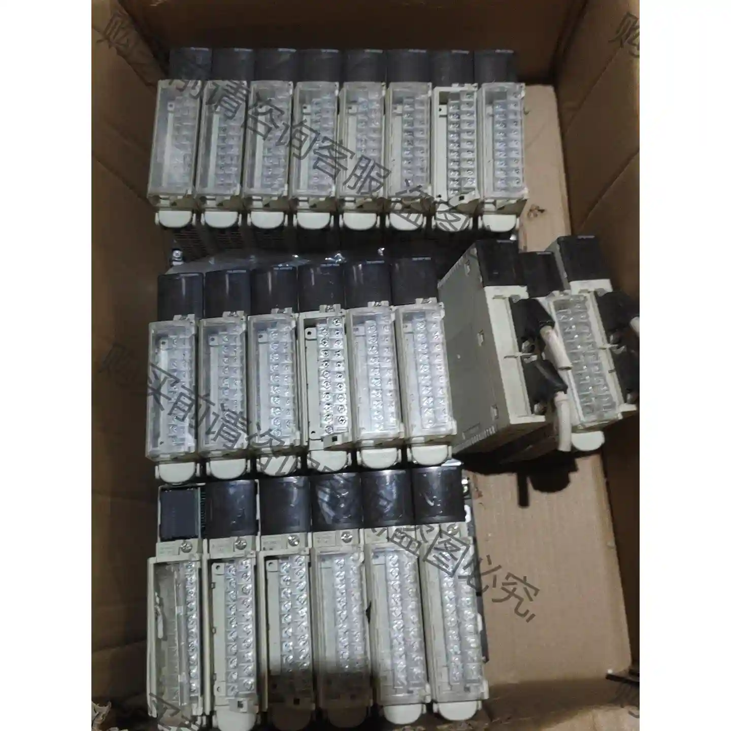 施耐deTSX系列拆机一套PLC TSX DSY08T2× 议价再拍 拆机件