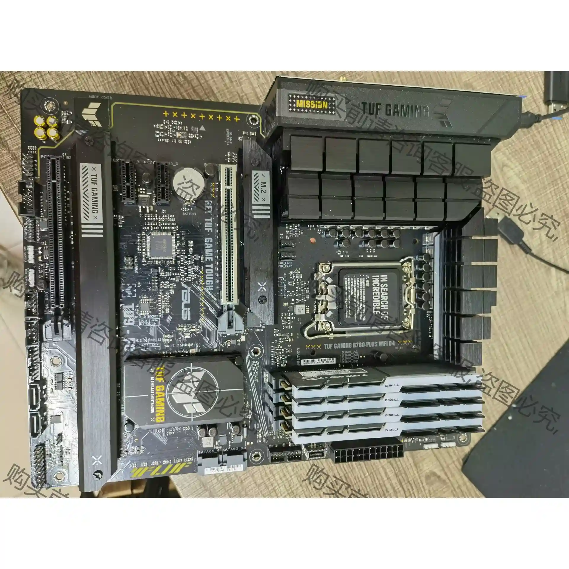 华硕TUF GAMING B760-PLUS WI-FI D 议价再拍 拆机件