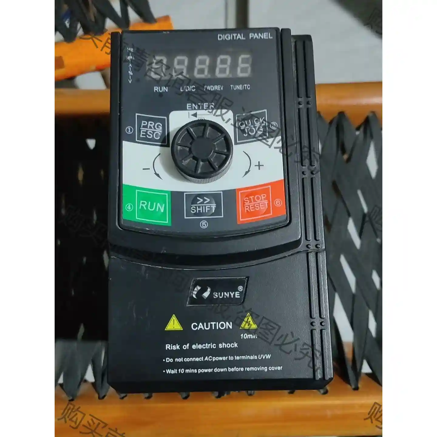 日业变频器E610B—4T2R2KW 实物拍摄 议价再拍 拆机件