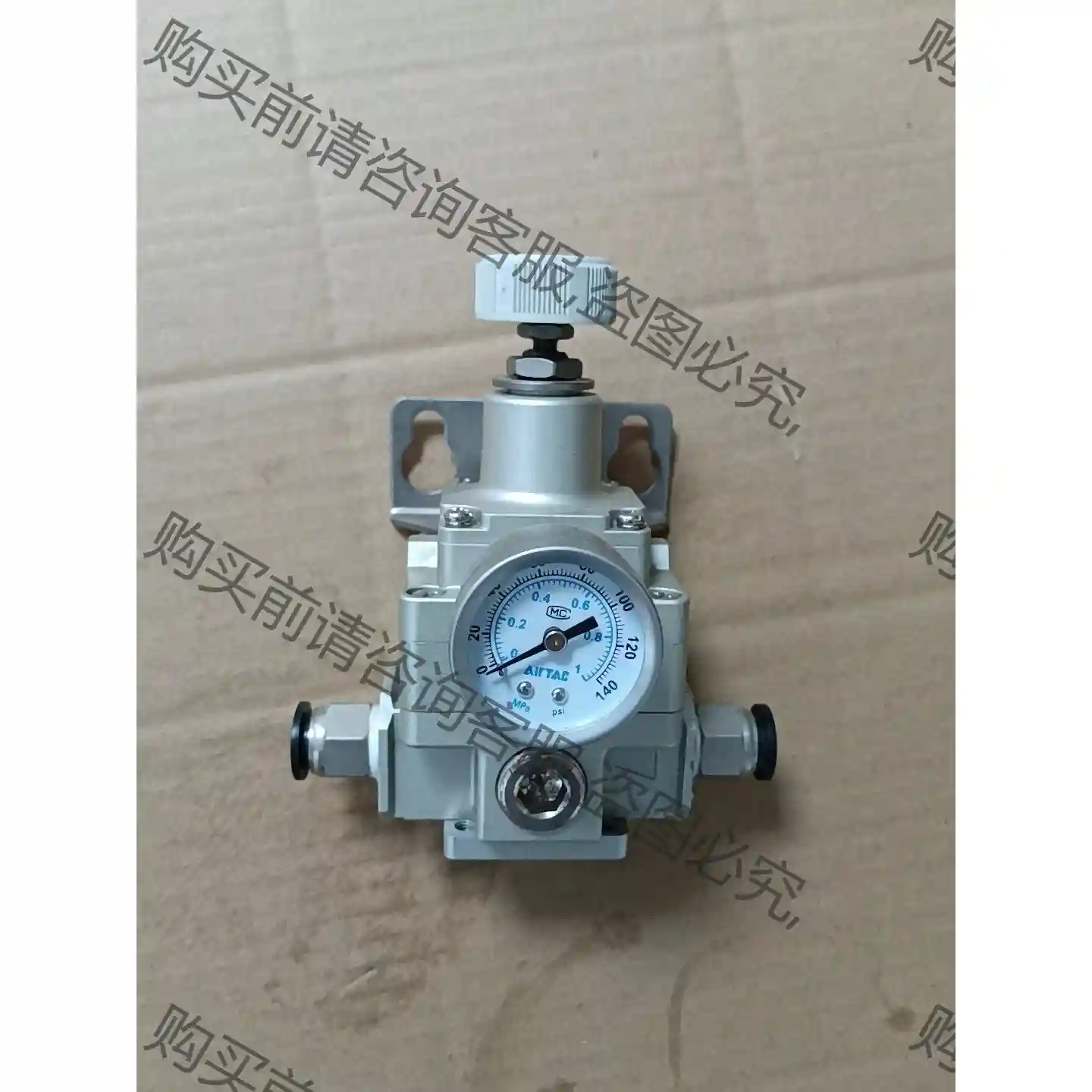 亚德客精密调压阀，GPR40010H，九成新，还有一个，16 议价再拍