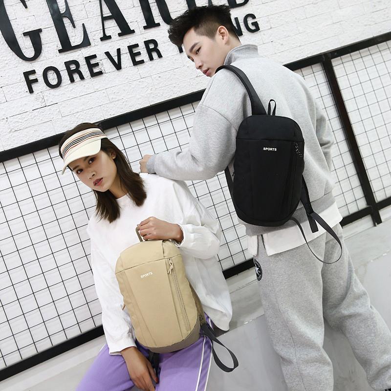 旅行双肩包女士外出轻便休闲大容量短途户外徒步长途可登机男士