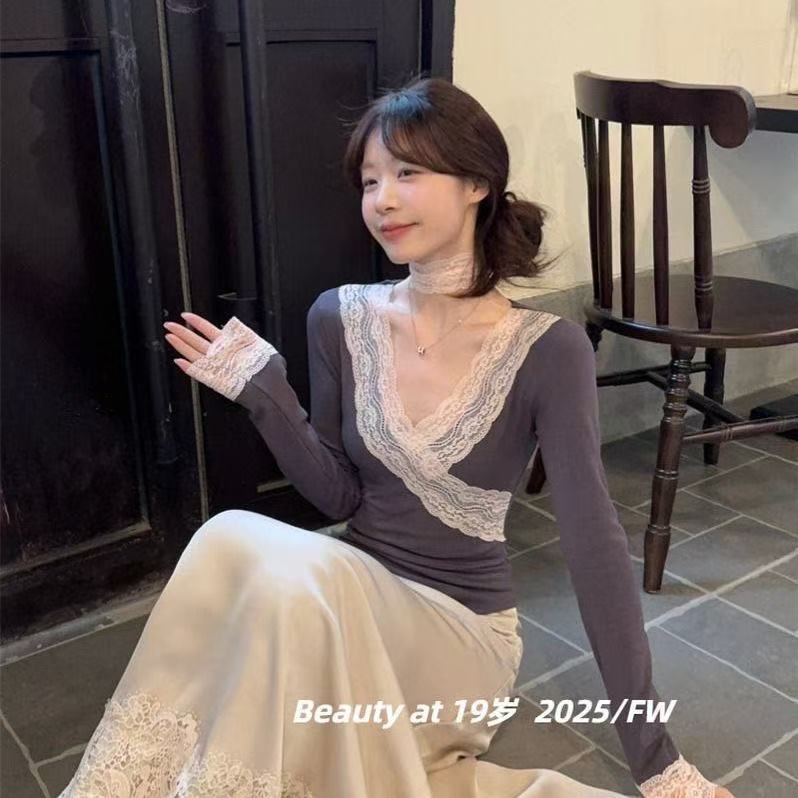 美式复古蕾丝边v领内搭长袖t恤女秋冬德绒打底纯欲辣妹风修身上衣
