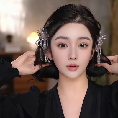 2025新款高级感发夹侧边水晶流苏